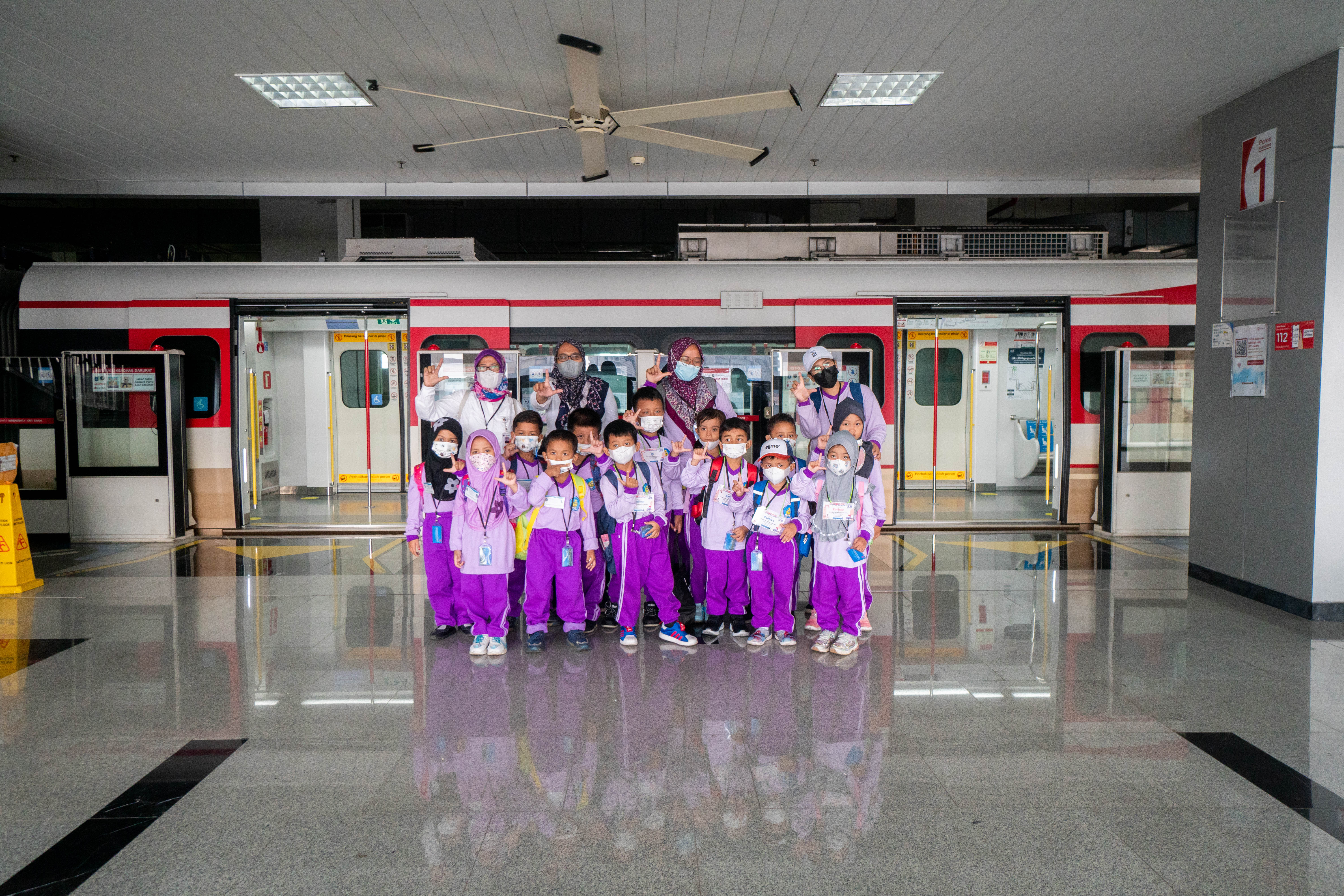 Kunjungan SPSS BALE BERMAIN CERDAS CERIA LRTJ X JTF